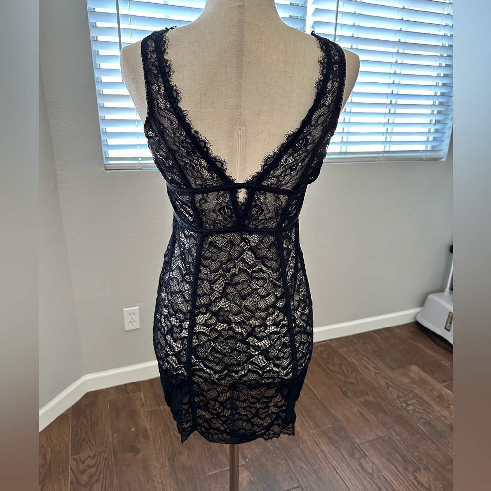 Black lace mini nighty size large v neck
